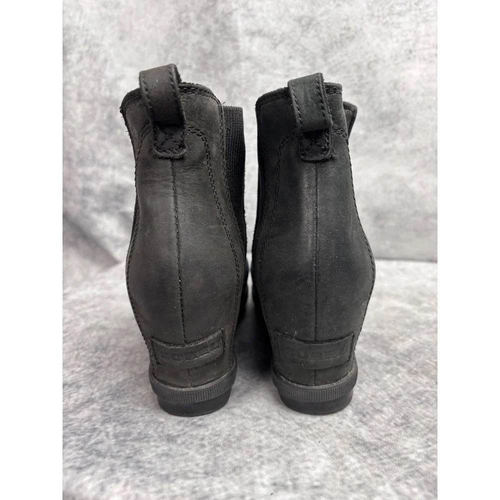 Sorel size color